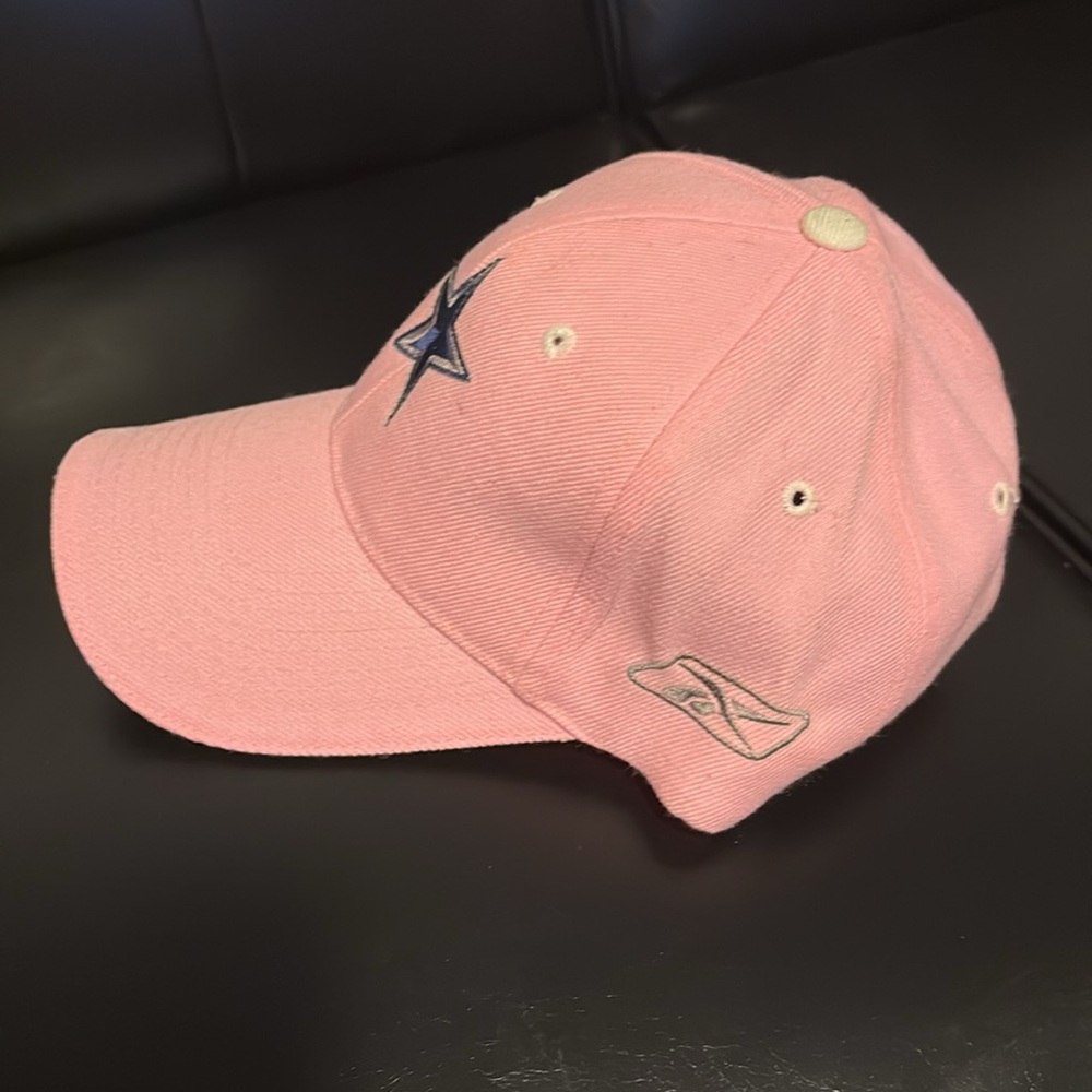 Pink Reebok Dallas Cowboy Hat - Picture 2 of 3